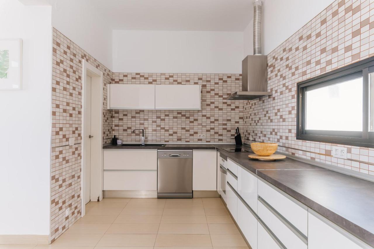 Sunset White Villa - Ocean View, Jakuzzi, Heated Pool, Air-Conditioning, Grill Playa de las Américas Extérieur photo
