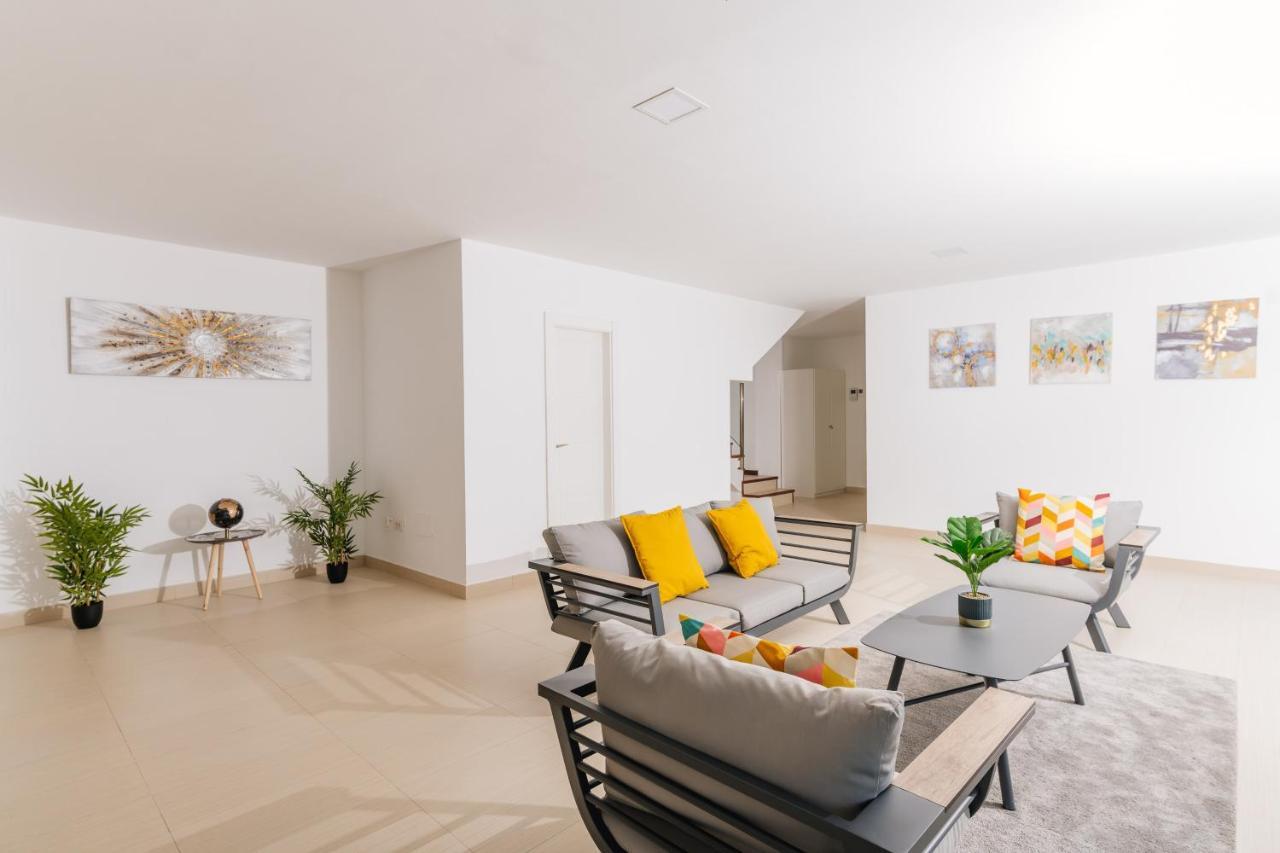 Sunset White Villa - Ocean View, Jakuzzi, Heated Pool, Air-Conditioning, Grill Playa de las Américas Extérieur photo
