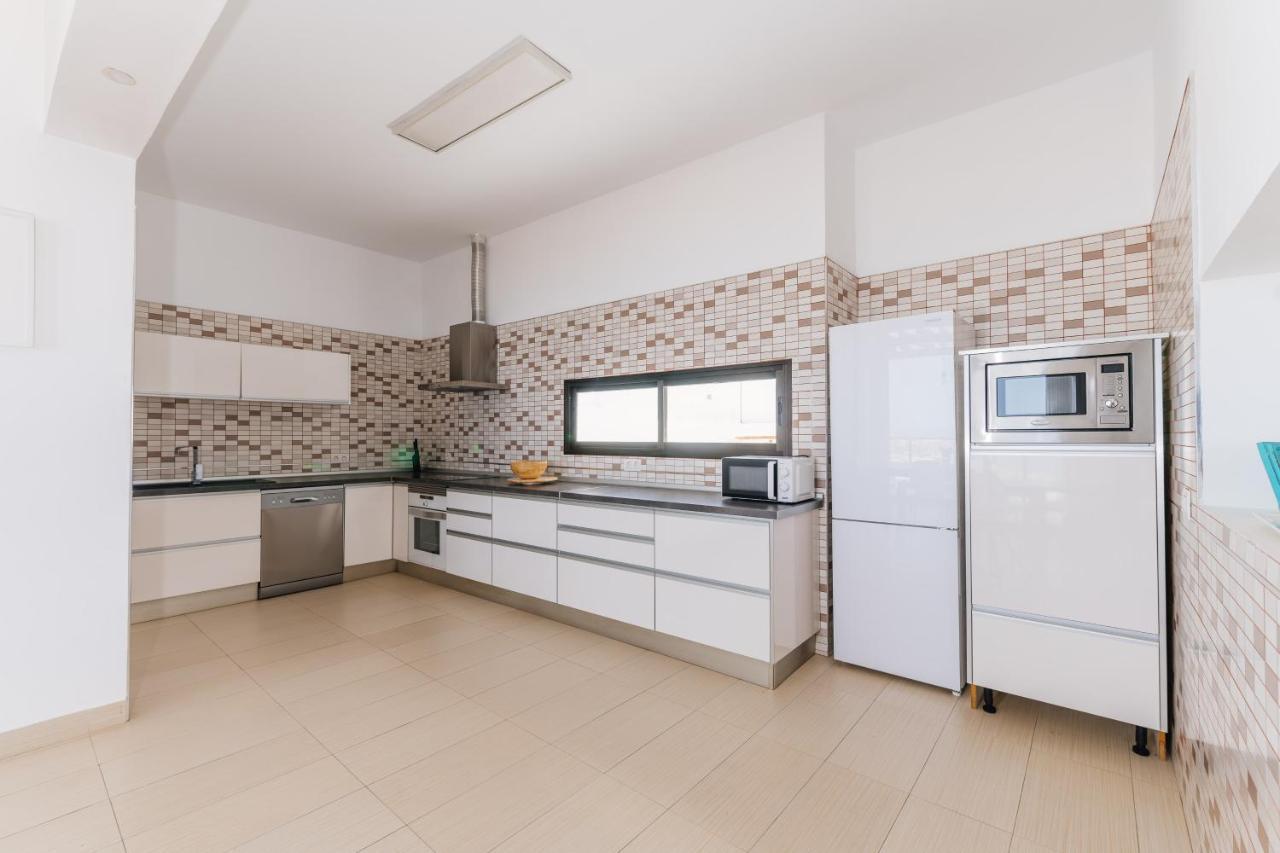 Sunset White Villa - Ocean View, Jakuzzi, Heated Pool, Air-Conditioning, Grill Playa de las Américas Extérieur photo